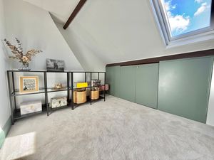 Photo 9- click for photo gallery